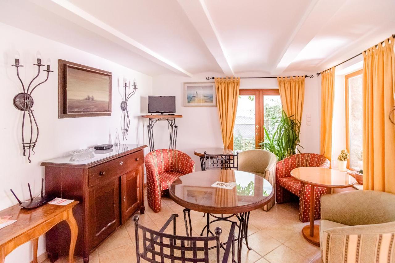 Nymphea Villa Heviz Luaran gambar